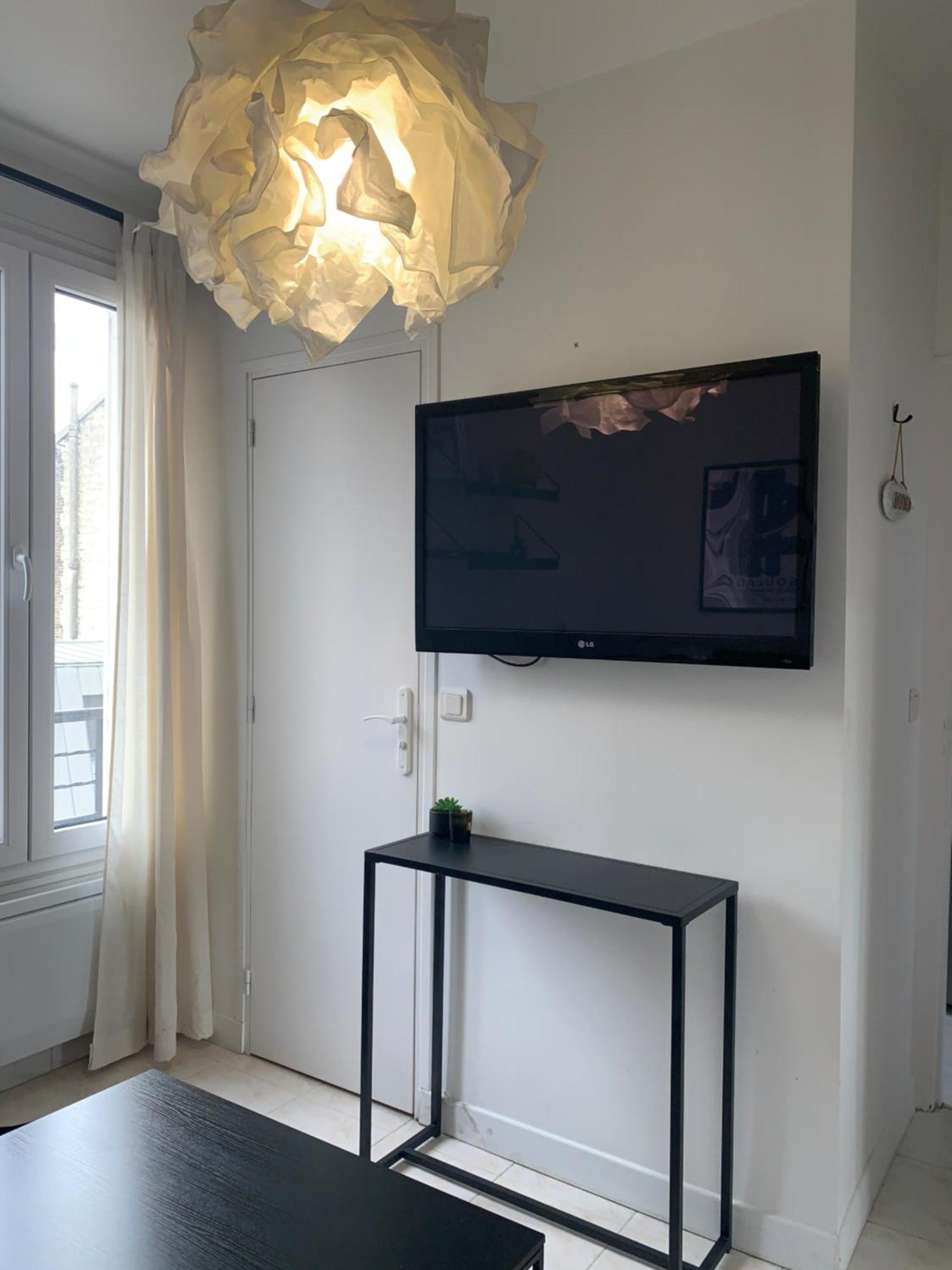 Appartement Moderne Metro 9 Aux Portes De Paris บูโลญบียองกูร์ ภายนอก รูปภาพ